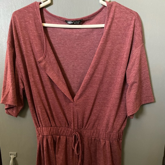 Jumpsuit red from shein size large - Picture 2 of 5